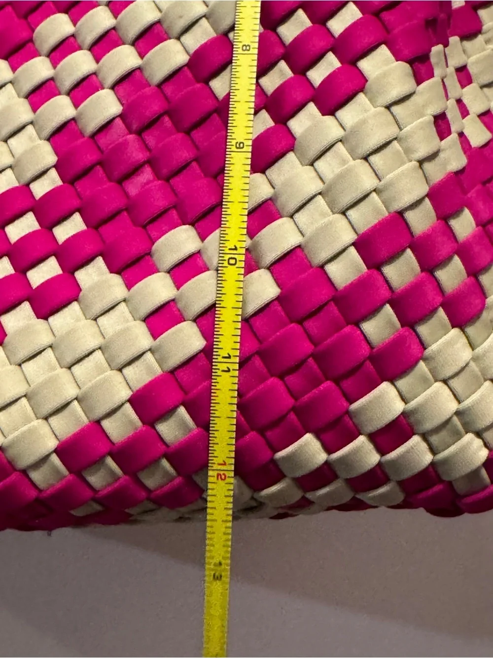 Naghedi St. Barths Hibiscus Large Plaid Tote Handwoven Neoprene Zip Pouch $350.0 - Picture 7 of 13